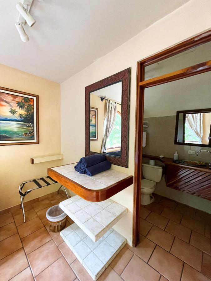 Hotel Costa Coral Tambor  Bagian luar foto